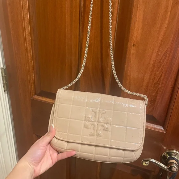 Tory burch purse poshmark hotsell